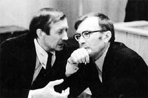 ЕВТУШЕНКО И КУНЯЕВ: бывшие друзья стали непримиримыми оппонентами