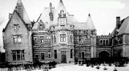 ЗАМОК МАЙНДОРФОВ: достался Советской власти