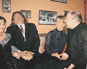 ТАЙСОН И ПОТАНИН С СУПРУГОЙ НАТАЛЬЕЙ: искрометными русскими шутками Владимир Олегович довел Ричарда да слез