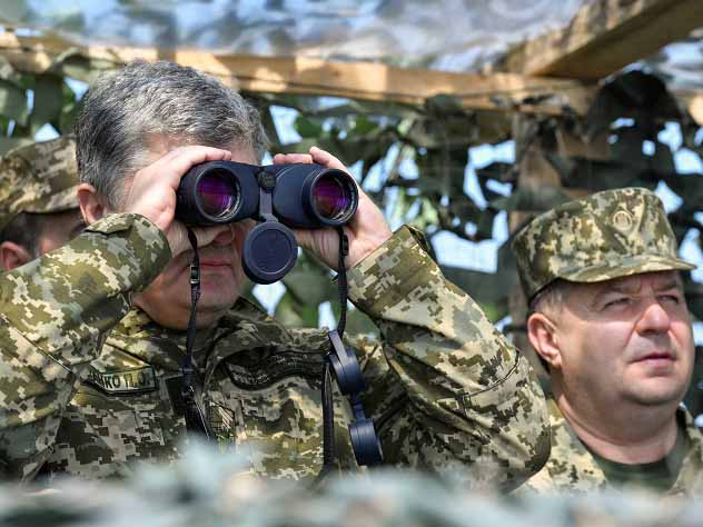 Ukrainian President Poroshenko watches the final testing of the Vilkha missile complex in Kherson Region