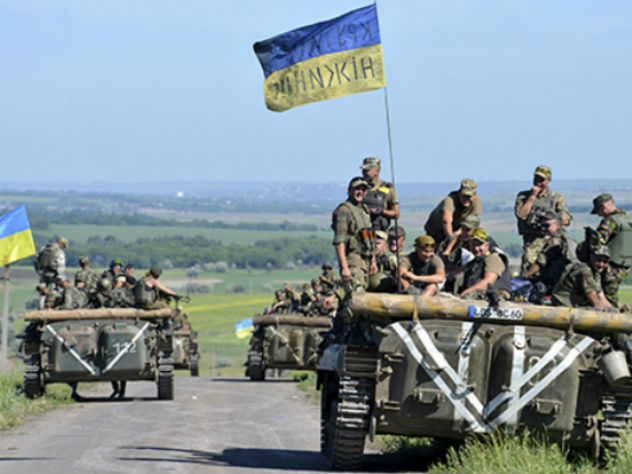 Украина не первый год мечтает войти в НАТО Украина не первый год мечтает войти в НАТО