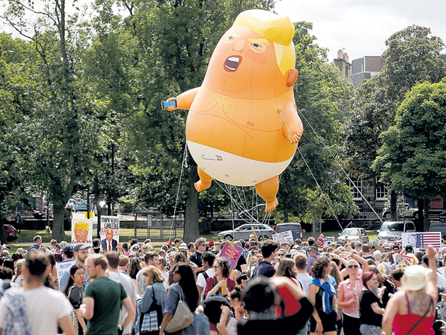 Граждане ФРГ надули Трампа, пока он не надул их Граждане ФРГ надули Трампа