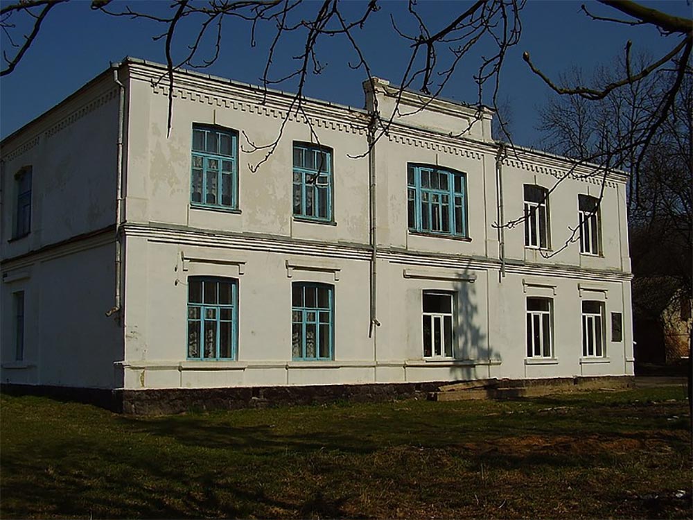 Дом,_где_родился_герой._Немиров