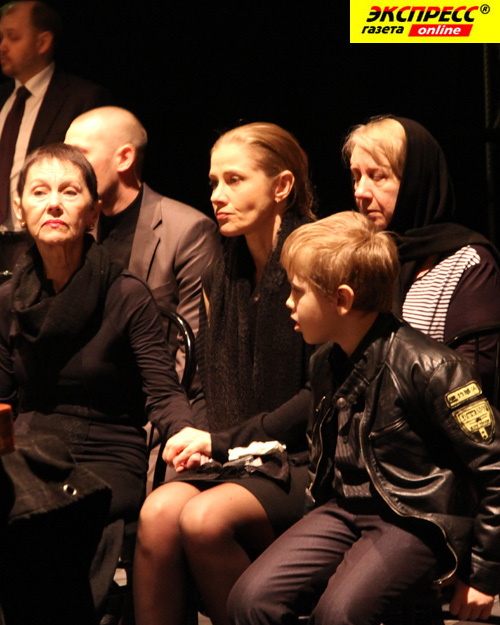 ТАМАРА ЗОЛОТУХИНА, ИРИНА ЛИНДТ С СЫНОМ ВАНЕЙ