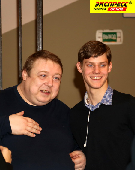 АЛЕКСАНДР СЕМЧЕВ, ПАВЕЛ ТАБАКОВ