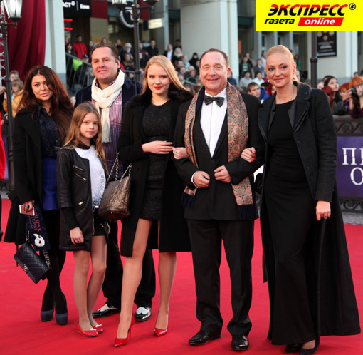 МАКСИМ ДУНАЕВСКИЙ (СПРАВА) С ЖЕНОЙ