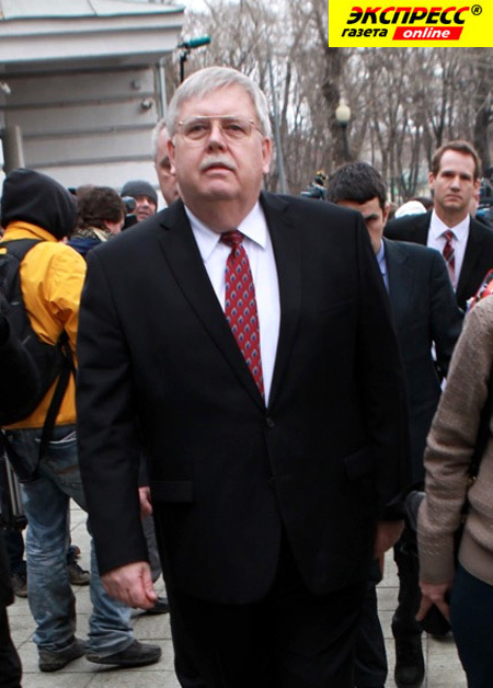 ПОСОЛ США ДЖОН ТЕФФТ