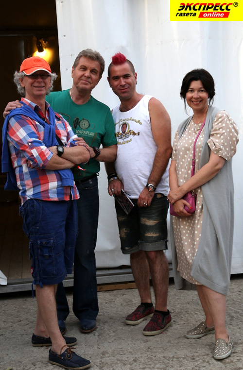 АРКАДИЙ УКУПНИК С ЖЕНОЙ, ЛЕВ ЛЕЩЕНКО, ИЛЬЯ ОСТРОВСКИЙ