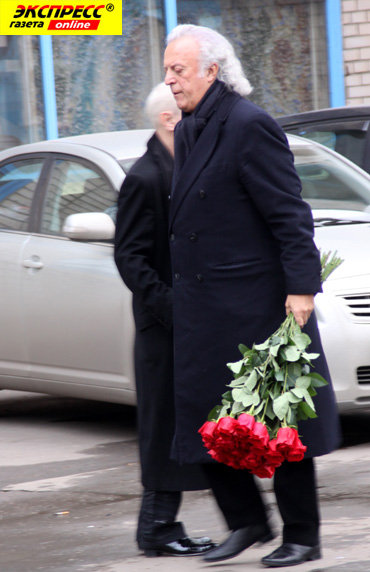 ИЛЬЯ РЕЗНИК