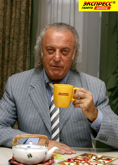 ИЛЬЯ РЕЗНИК