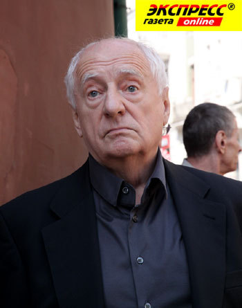МАРК ЗАХАРОВ