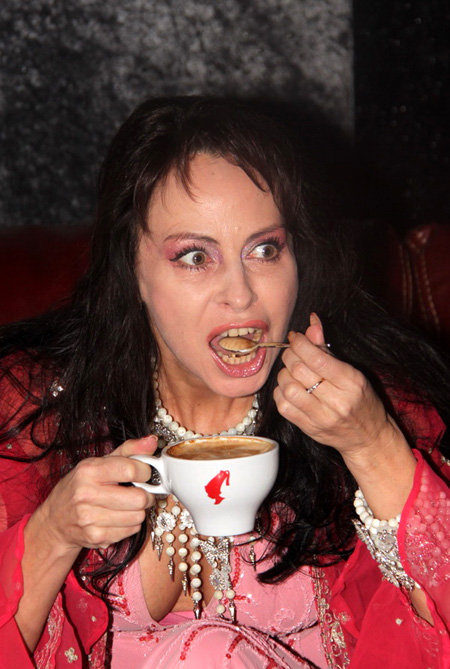 Марина ХЛЕБНИКОВА