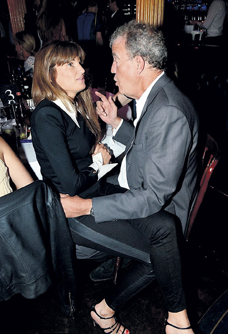 ...и природная харизма Джереми...