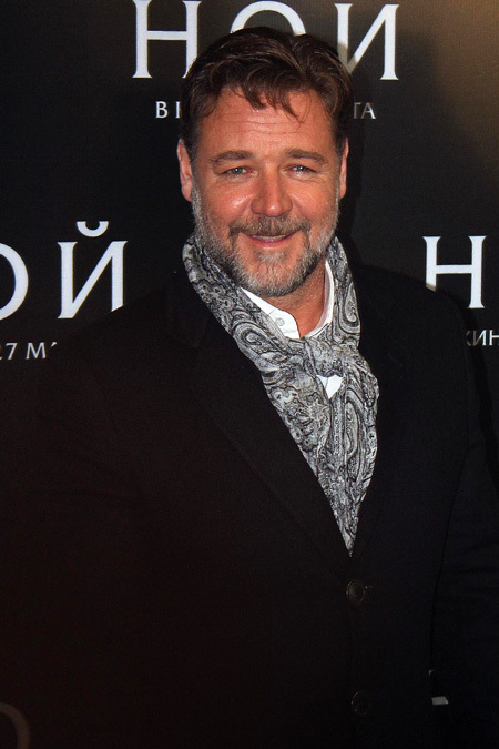 Рассел КРОУ