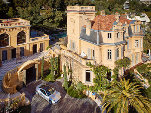 Особняк, в котором МАДОННА остановилась на Лазурном берегу - настоящий дворец