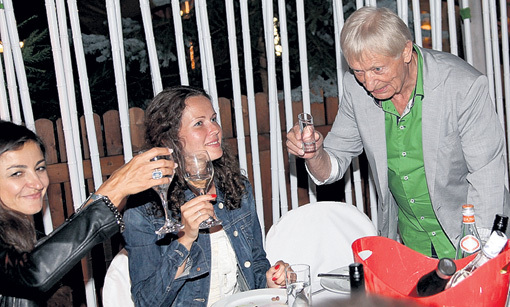 Николая Петровича** всегда окружали очаровательные юные создания