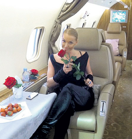 У ВОЛОЧКОВОЙ всегда были мужчины с собственным самолётом. Фото: volochkova-a.livejournal.com