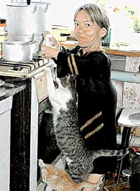 ТАНЯ, ТАНЕЧКА, ТАНЮША: в маленьких руках спорится любое дело