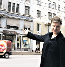 ДОМ В РИГЕ: здесь прошла бурная юность Валдиса